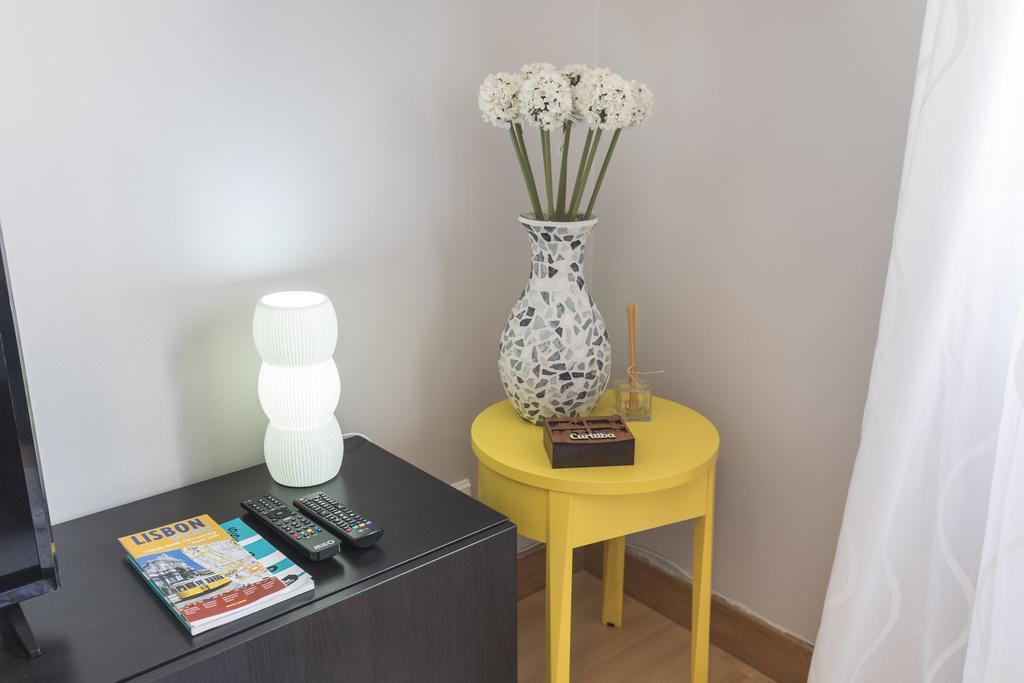 Lovelystay - Charming Marques Flat Lisbon Bagian luar foto